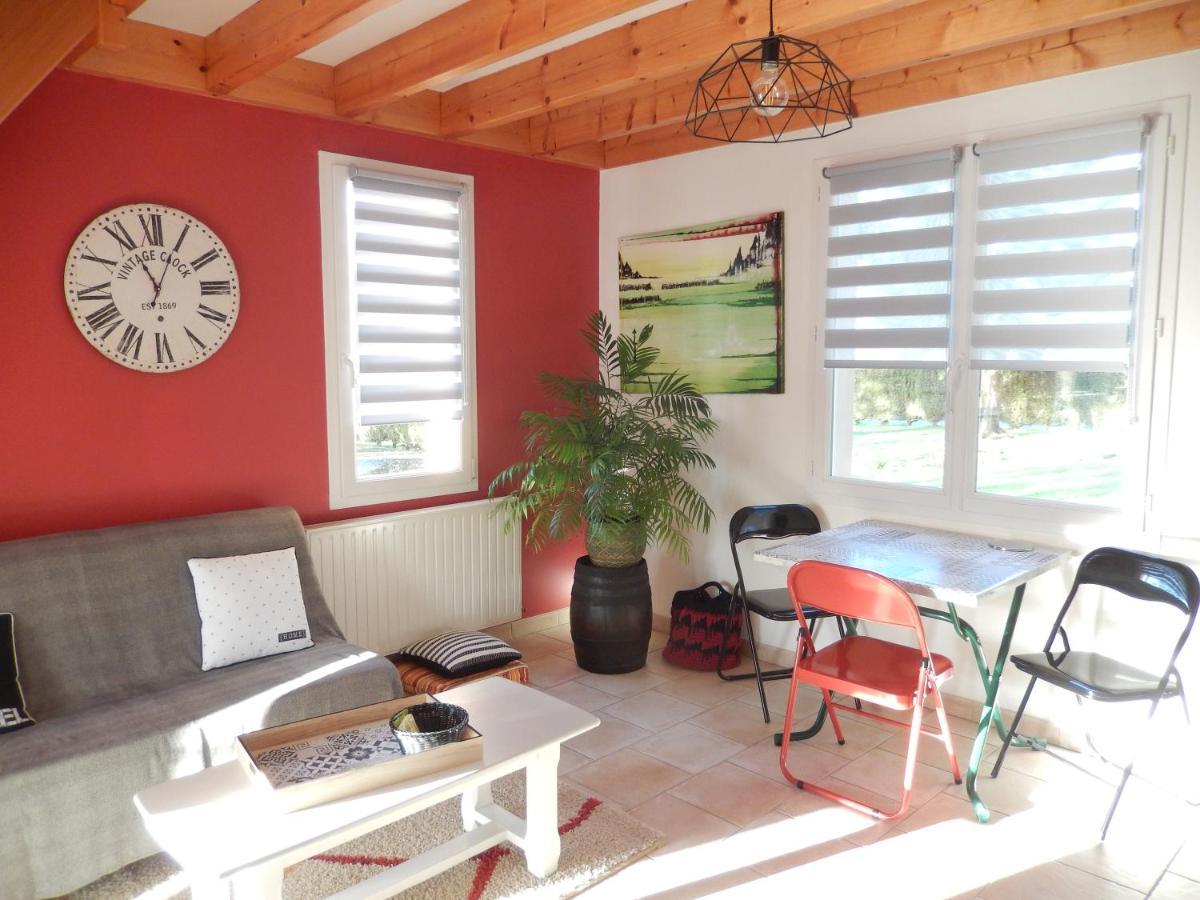 Studio Appart' Les Jards Bressuire Esterno foto