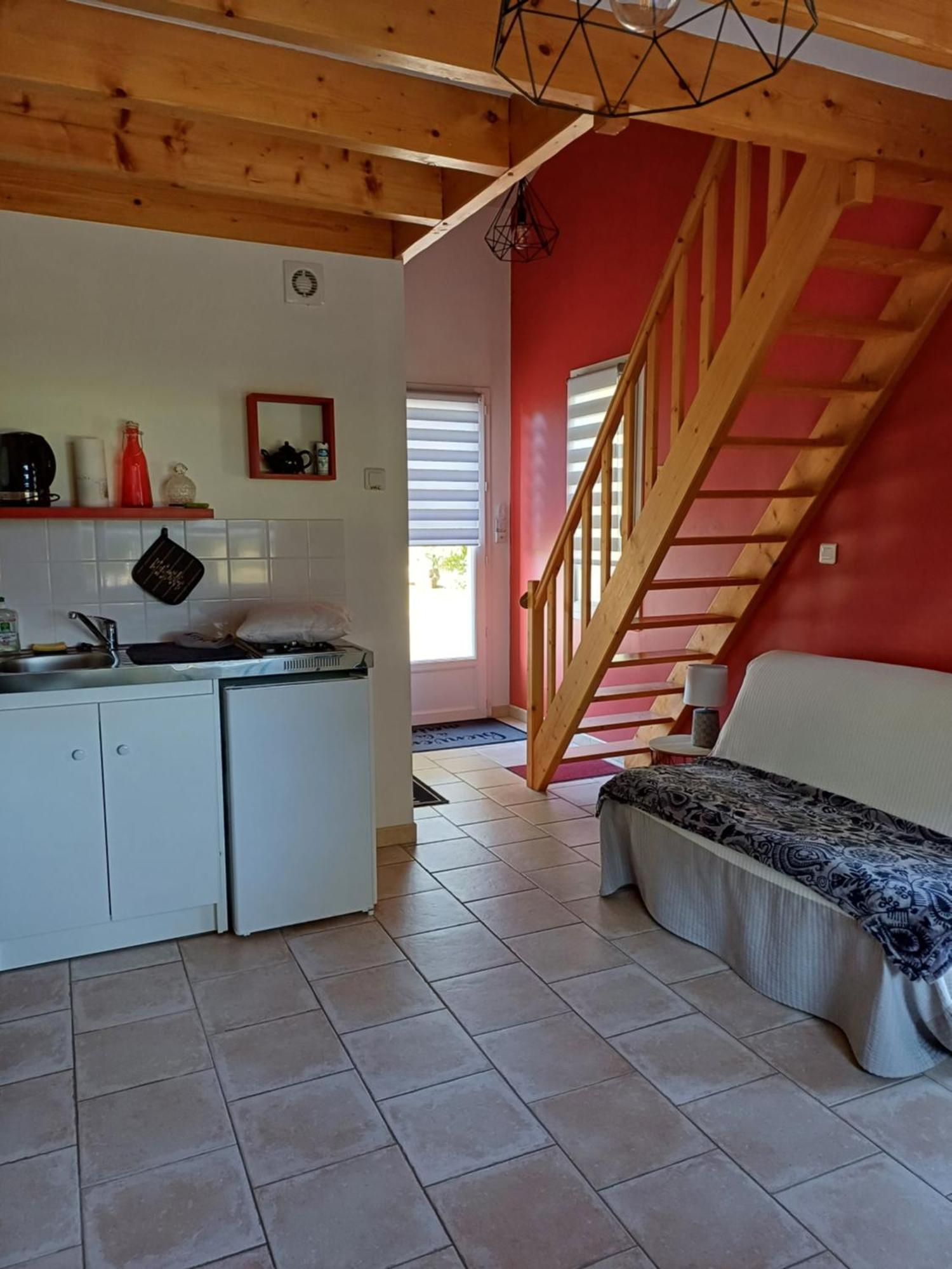Studio Appart' Les Jards Bressuire Esterno foto